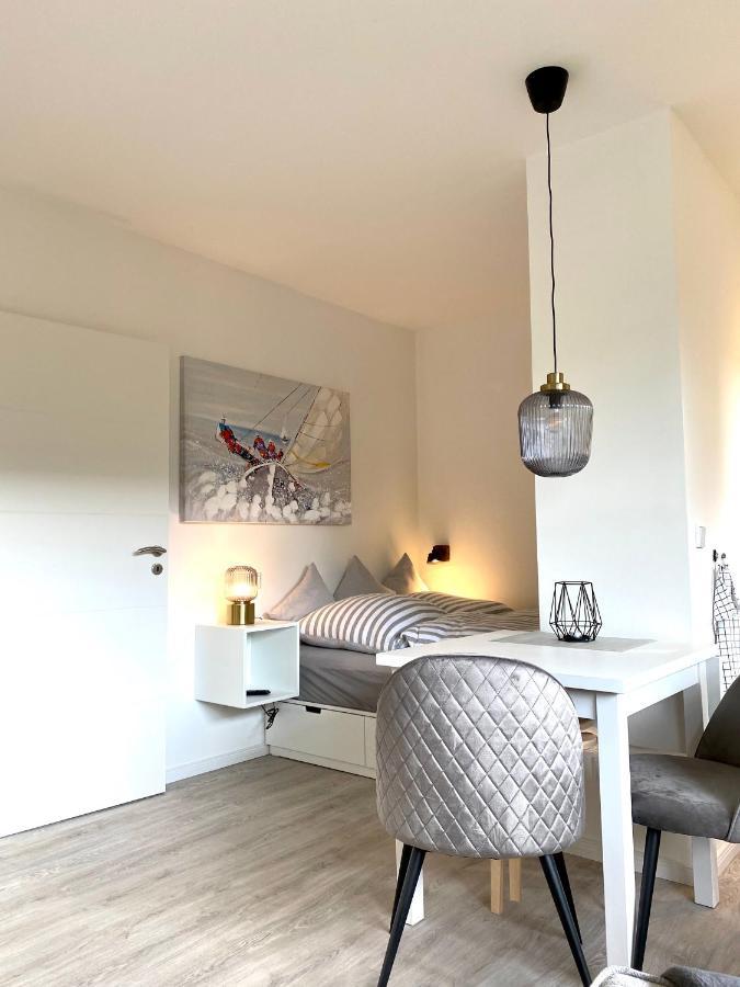 Gluecksburg Ferienwohnung 'Kursnord' Rotenhaus Exterior photo